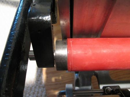 image: shows how no notches in the roller core affects the rollers...they move and this shows they will make an inky mess on my rails.