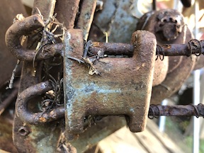 image: roller hooks